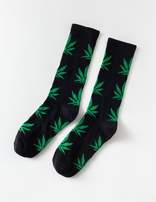Fashion Black+green Threaded Tube Maple Leaf Socks