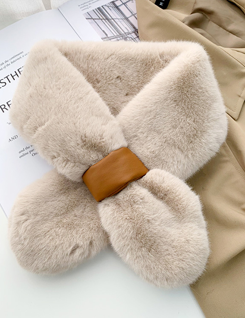Fashion Khaki Leather Loop Plush Contrast Color Cross Bib