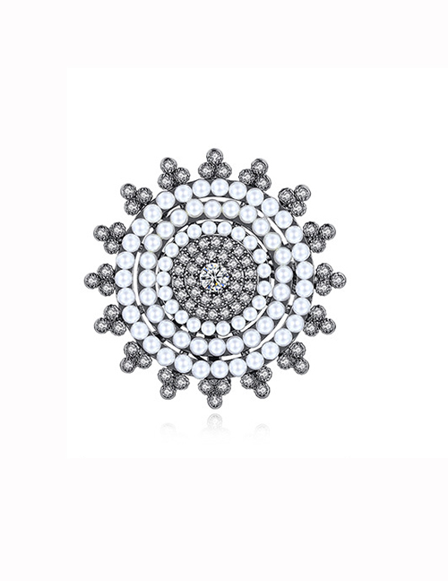 Fashion Gun Black- Micro-inlaid Zircon And Pearl Flower Brooch