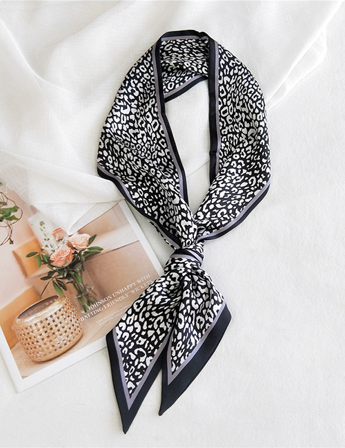 Fashion Leopard Print Black And White Imitation Silk Flower Printing Contrast Small Long Narrow Silk Scarf