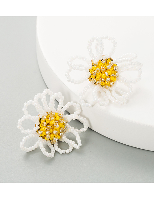Fashion White Rice Beads Flowers Handmade Earrings