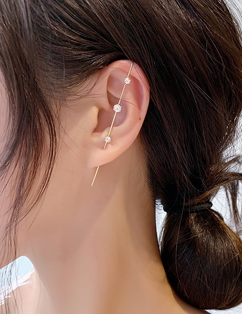 Fashion Rhinestone (single) Micro-inlaid Zircon Pearl Earrings With Diagonal Lines