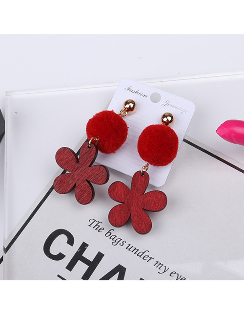 Fashion Big Red Hairball Wooden Flowers Long Plush Earrings