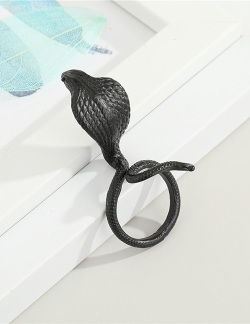 Fashion Black Cobra Cobra Ring