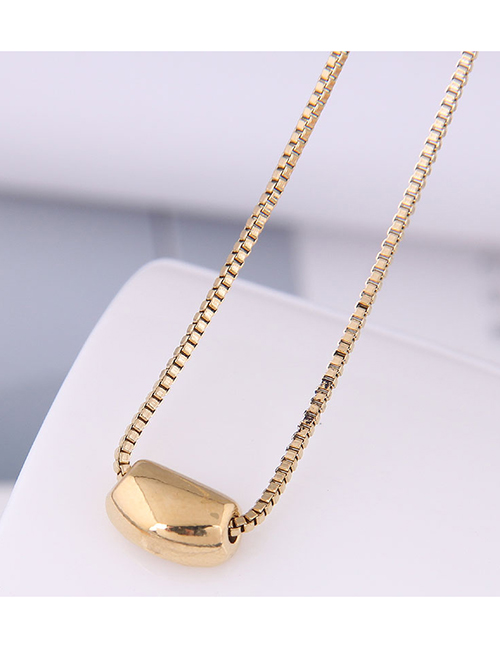 Fashion Gold Titanium Steel Acacia Bean Box Chain Necklace