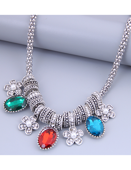 Fashion Silver Metal Diamond Geometric Flower Necklace