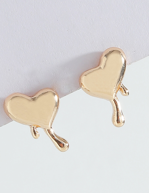 Fashion Gold Alloy Geometric Heart Stud Earrings