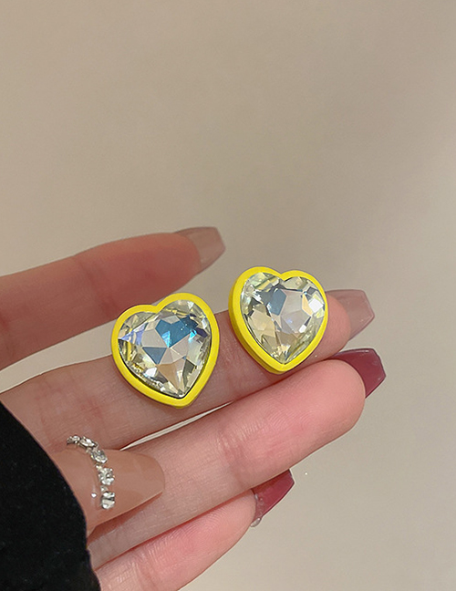 Fashion 2# Yellow Alloy Diamond Heart Stud Earrings