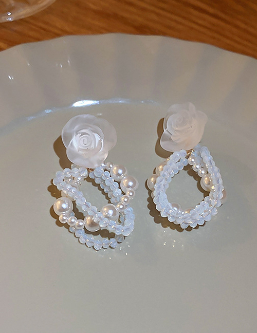 Fashion White Flowers Acrylic Geometric Flower Stud Earrings
