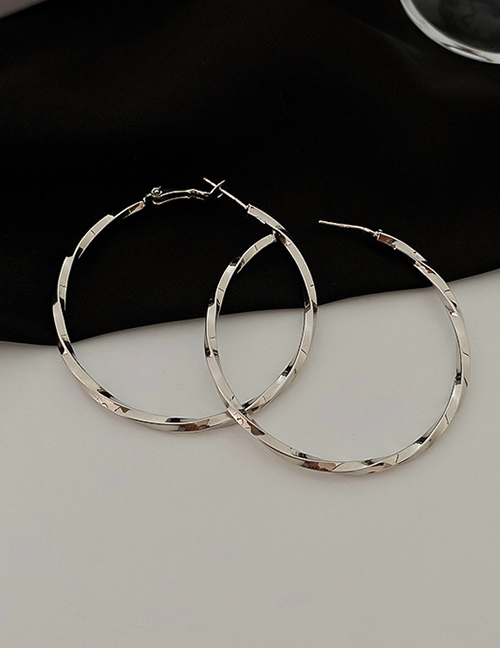 Fashion Twisted Circle Alloy Geometric Twist Hoop Earrings