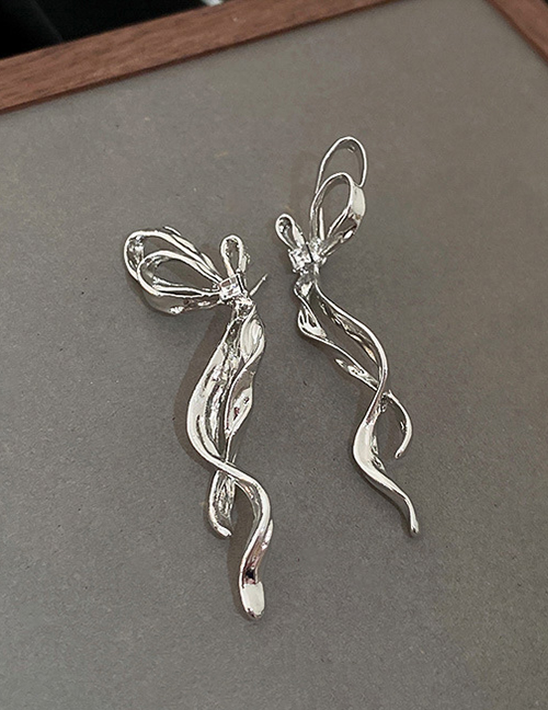 Fashion Butterfly Metal Irregular Butterfly Stud Earrings