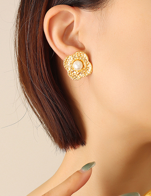 Fashion Gold Titanium Steel Pearl Flower Stud Earrings