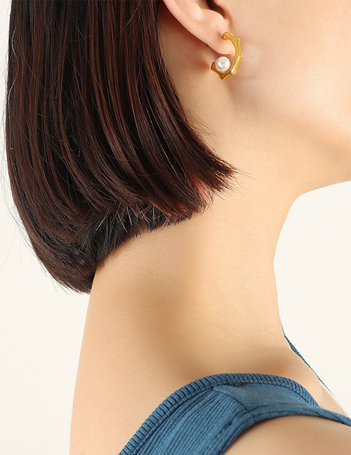 Fashion Gold Color Titanium Steel C-shaped Pearl Stud Earrings