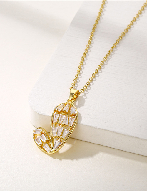Fashion Gold Color Titanium Steel Inlaid Zirconium Three-dimensional Heart Necklace