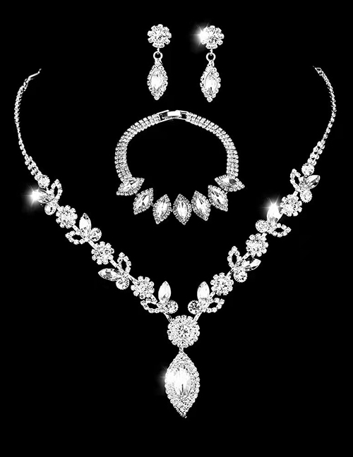 Fashion 754+600 Three-piece Set Geometric Diamond Stud Necklace Bracelet Set