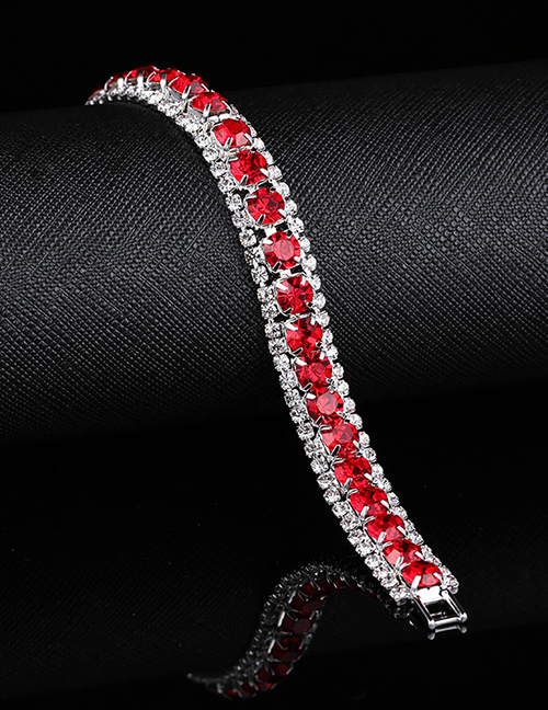 Fashion Red Metal Diamond Geometric Bracelet