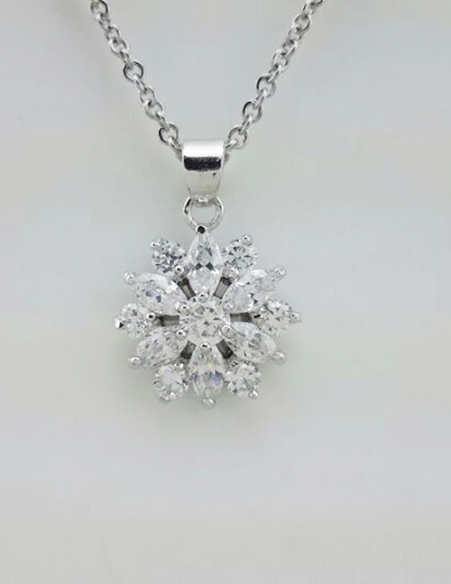 Fashion Genuine Platinum White Bronze Zirconium Snowflake Necklace