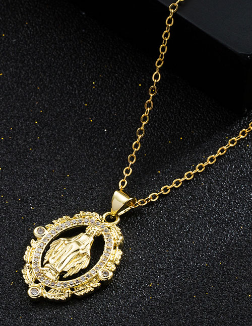 Fashion White Bronze Gold Plated Zirconium Madonna Necklace