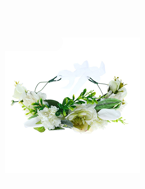 Fashion 2 White Imitation Fabric Flower Wreath