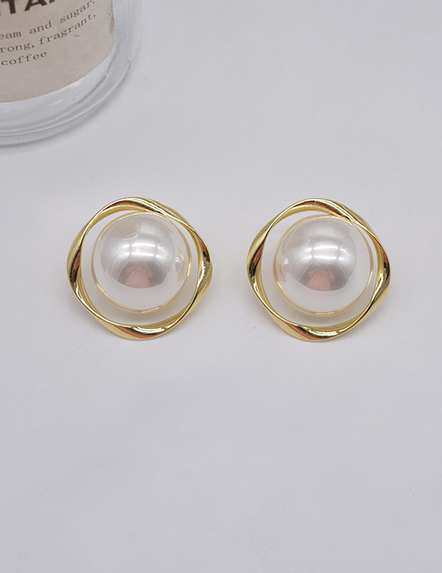 Fashion Gold Metal Geometric Square Pearl Stud Earrings