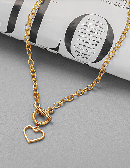 Fashion Gold Alloy Hollow Heart Ot Buckle Necklace