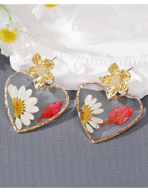 Fashion Chrysanthemum Alloy Dried Flower Love Flower Stud Earrings