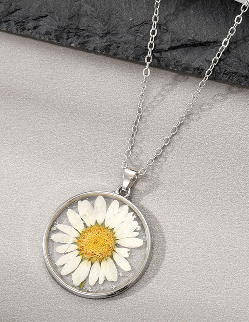 Fashion White Large Silver Resin Dried Flowers Round Necklace