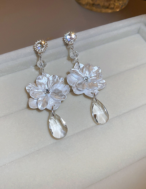 Fashion White Acrylic Camellia Drop Earrings With Diamonds
