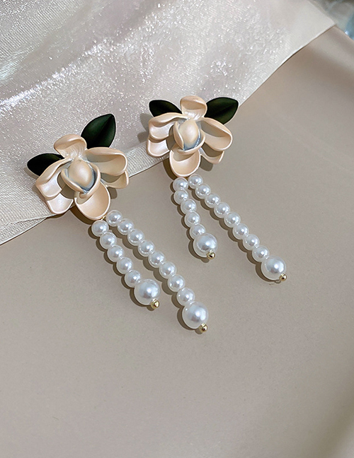 Fashion Silver Needle - Pearl Alloy Flower Asymmetric Pearl Earrings