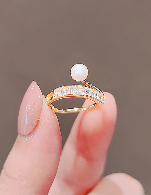 Fashion Gold Alloy Set Zirconium Pearl Ring