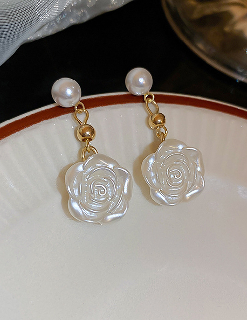 Fashion White Pearl Camellia Stud Earrings