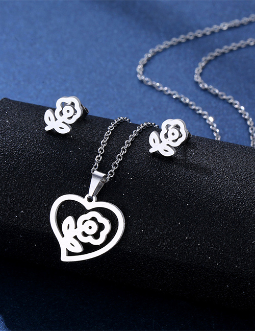 Fashion Silver Color Titanium Steel Heart Flower Stud Necklace Set