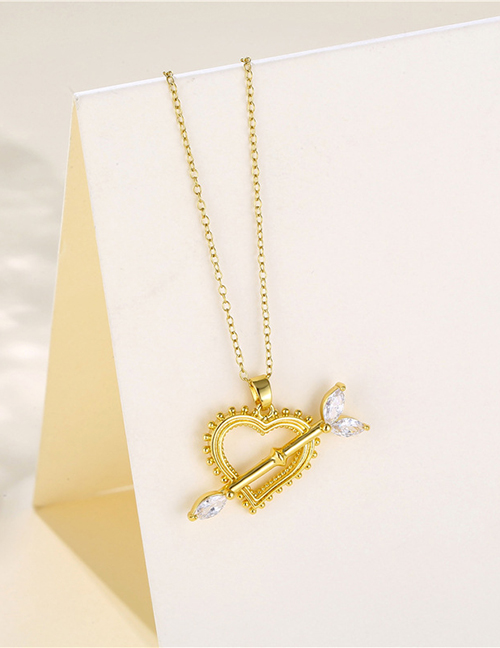 Fashion Gold Stainless Steel Inlaid Zirconium Arrow Through The Heart Necklace