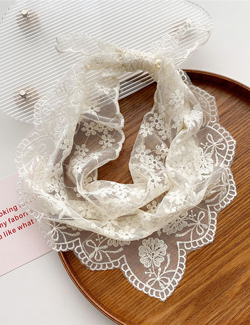 Fashion 3 Love Snowflake Beige Hollow Lace Embroidered Neck Scarf