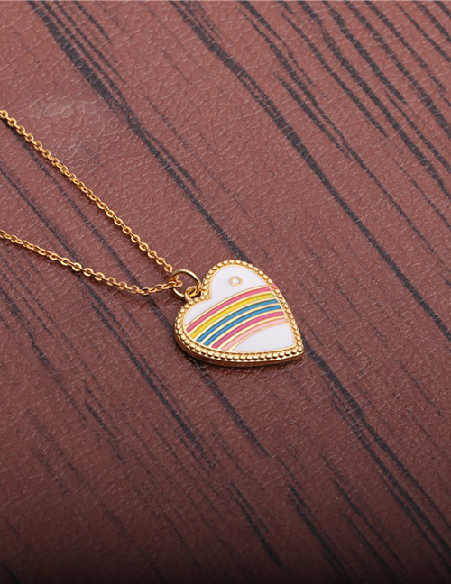 Fashion O Child Chain Peach Heart Micro-set Zircon Peach Heart Pendant Necklace