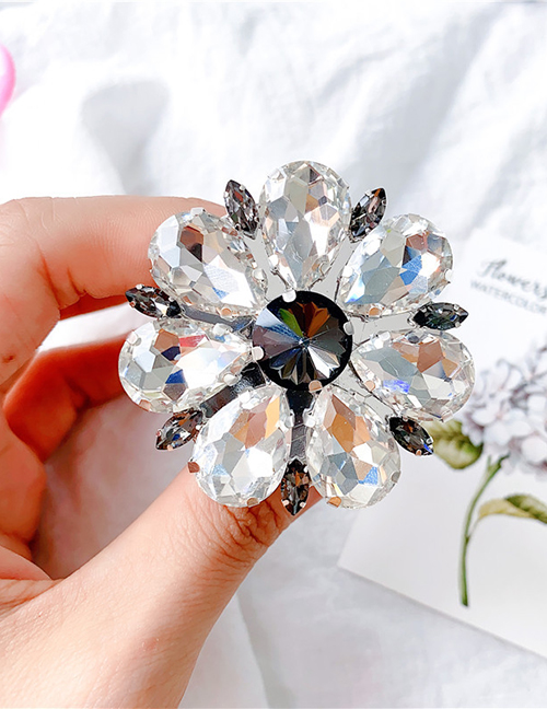 Fashion Big Flower No. 10-black Jeweled Cubic Crystal Stand Ring Clasp