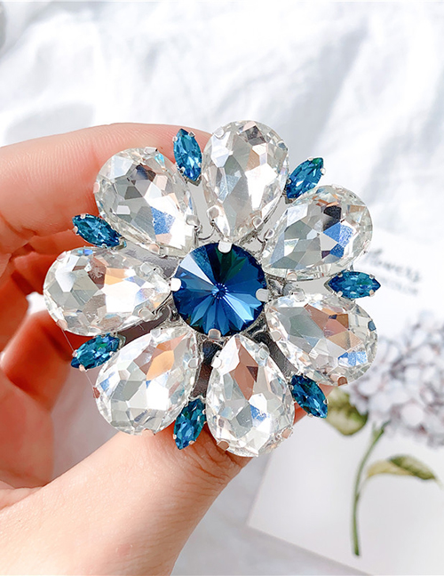 Fashion Big Flower No. 10-blue Jeweled Cubic Crystal Stand Ring Clasp