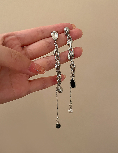 Fashion Silver Pearl And Diamond Crystal Tassel Earrings