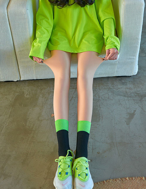 Fashion Light Legs Skin-stepping On 220 Grams Of Nylon Medium Thick Velvet [0-15 Degrees] Bare-legged Nude Stockings