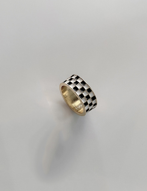 Fashion Black And White (no. 7) Dripping Glaze Checkerboard Ring