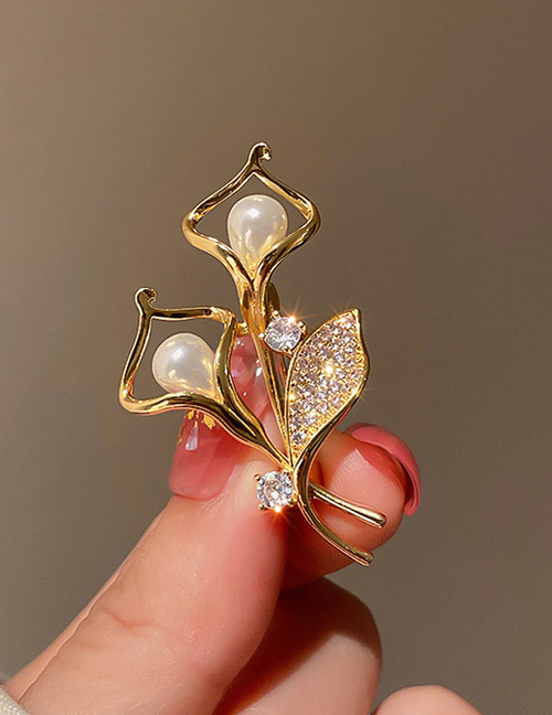 Fashion Lily Alloy Inlaid Zirconium Pearl Lily Brooch