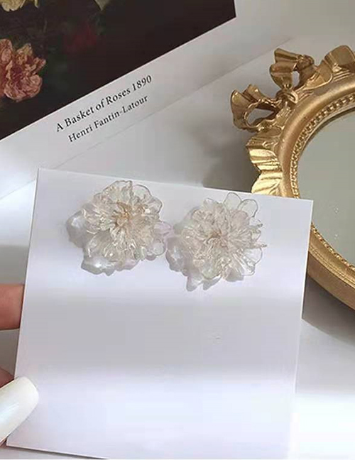 Fashion Transparent Transparent Resin Flower Earrings