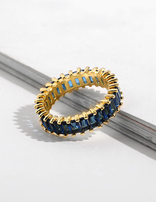Fashion Blue Closed Square Diamond Ring