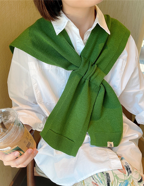 Fashion Green Knotted Shawl With Solid Knit Socket