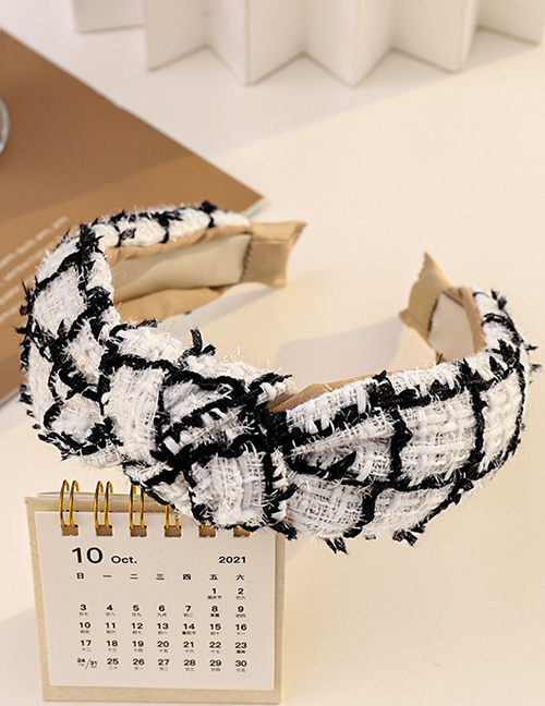 Fashion White+black Woolen Broad-sided Knotted Headband