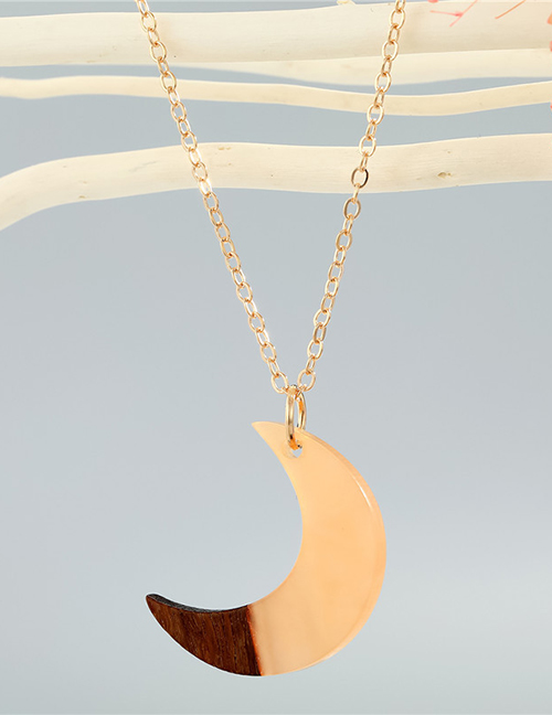 Fashion Orange Moon Resin Wood Stitching Moon Necklace