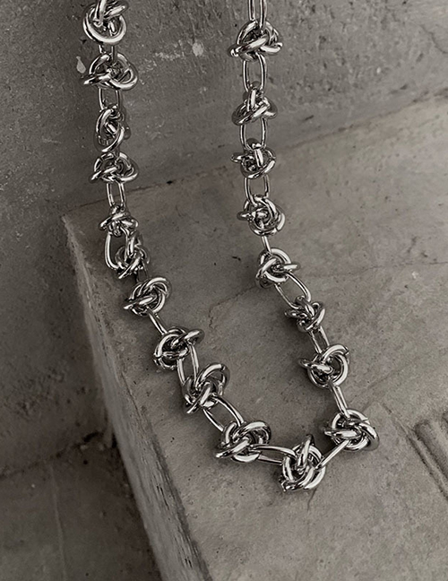 Fashion Silver Knotted Thorn Chain Necklace
