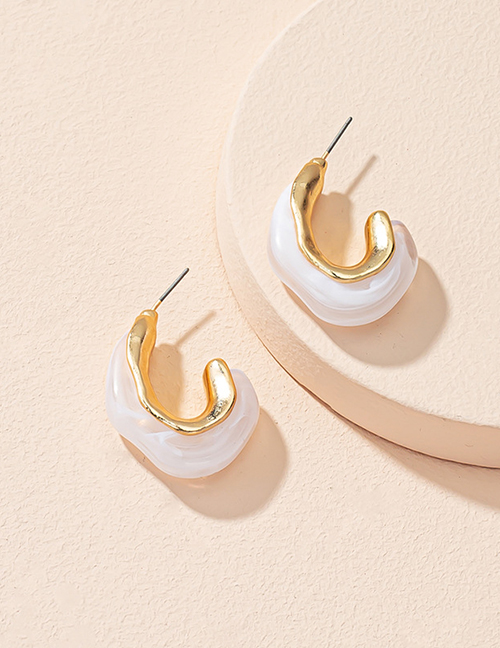 Fashion White Acrylic Irregular Geometric Earrings