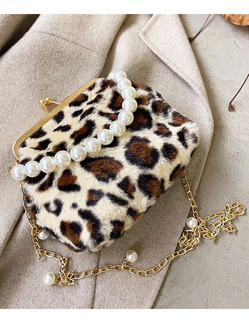 Fashion Off White Plush Leopard Print Pearl Tote Shell Bag
