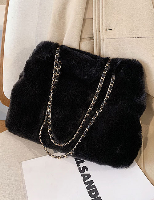 Fashion Premium Black Large Capacity Plush Shoulder Bag